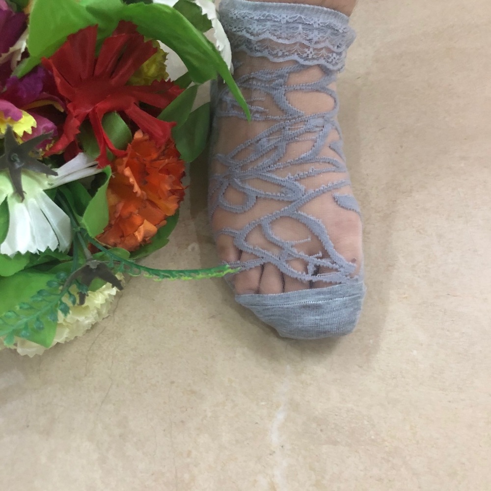 Fancy gray socks - Picture 3 of 9